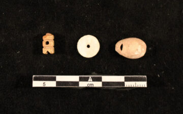 Example of beads from the Petra collections, 2022.