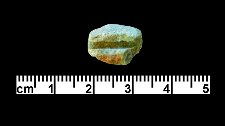 Bead of Dabba marble. (Photo by G. O. Rollefson.)